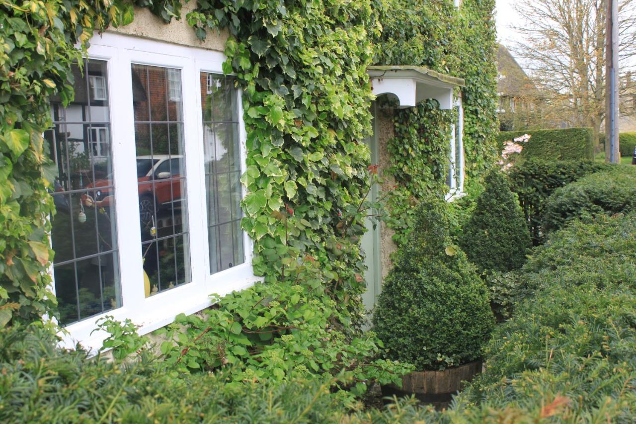 Ivy Cottage B And B バッキンガム エクステリア 写真